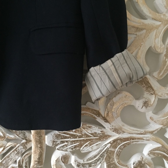 J. Crew Classic Schoolboy Blazer in Navy - Picture 3 of 8